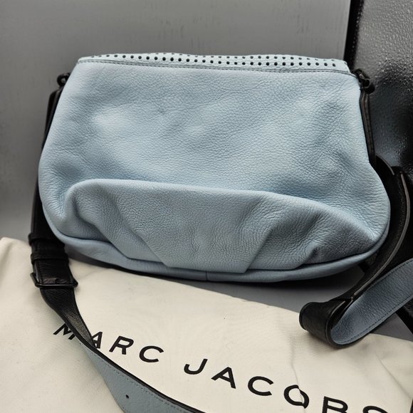 Marc Jacobs Bag Perf Q Natasha Unisex Crossbody Faded  Baby Blue Leather - Picture 2 of 4